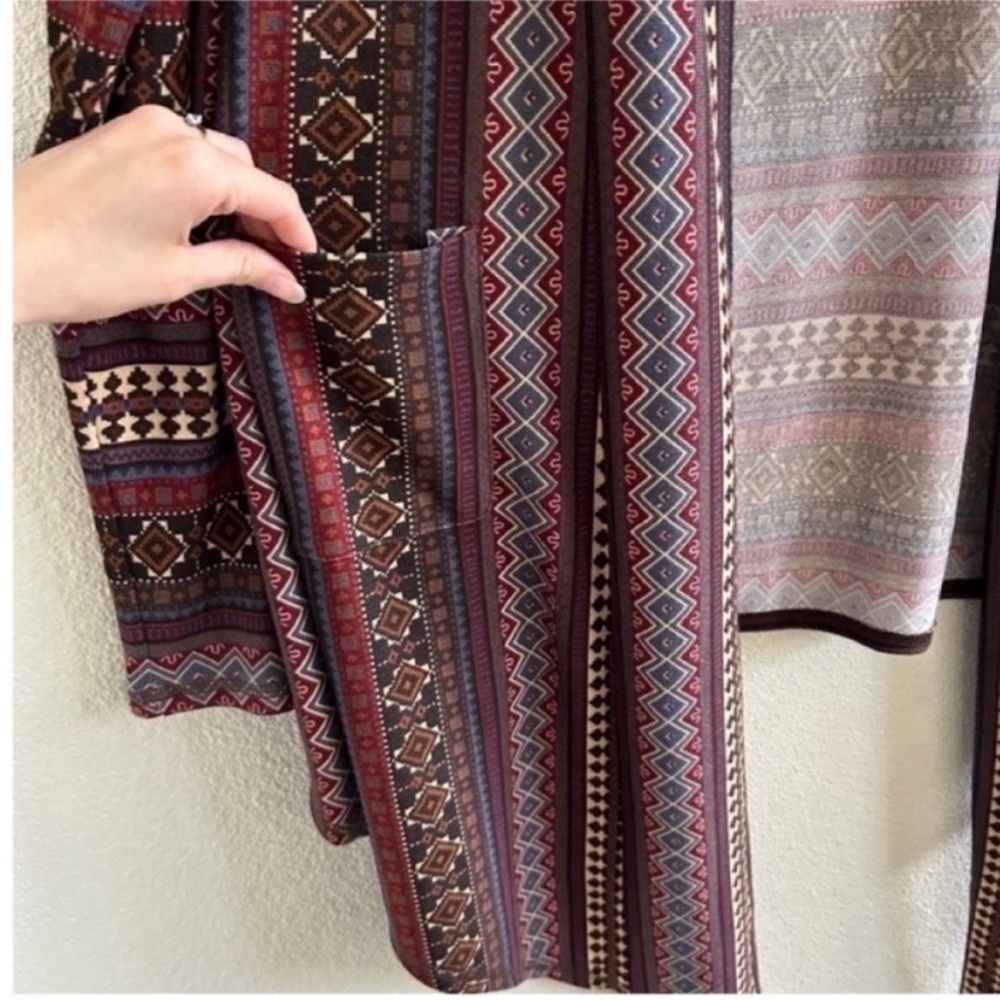 Double D Ranch Aztec Open Front Cardigan - Picture 3 of 5